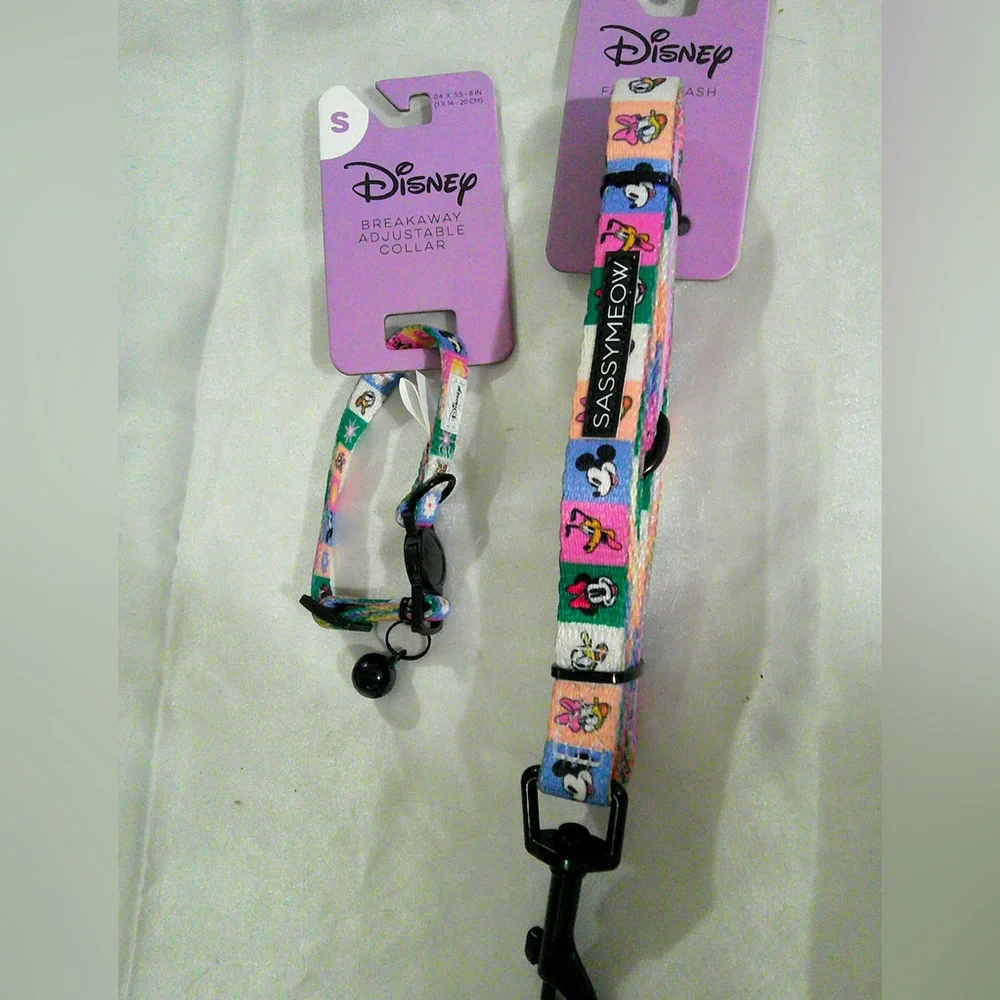 Sassy Meow Disney Floral Squares Collar & Matching Leash (S)